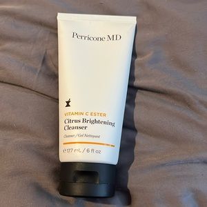 Perricone MD Vitamin C Ester Citrus Brightening Cleanser